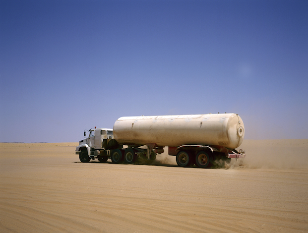 US destroys 280 IS oil trucks in Syria