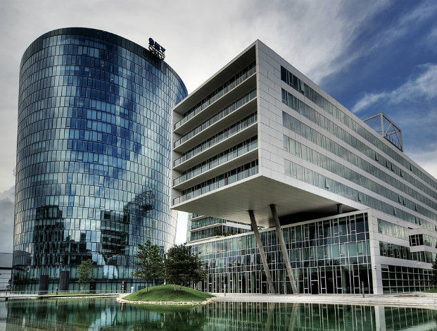 OMV records loss in Q4