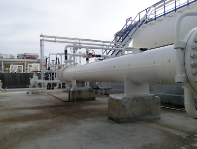 Generic refinery photo